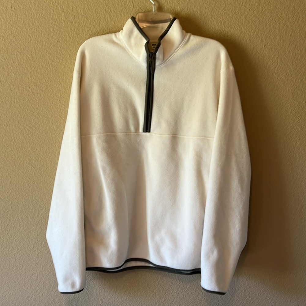 Uniqlo quarter-zip fleece pullover sweater - cream/army green - Men’s Medium